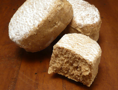 Polvorones de almendra